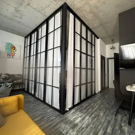 S Terrasoi Klybnui Dom Chelsea Odessa
