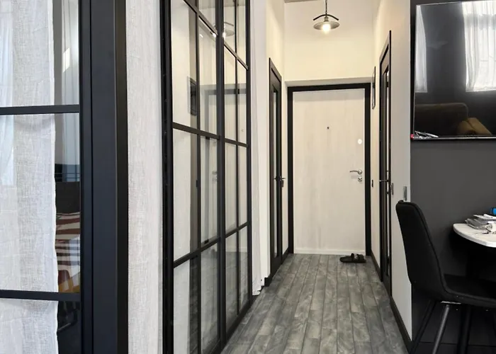 Apartman S Terrasoi Klybnui Dom Chelsea Odessza