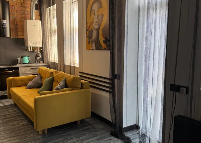 S Terrasoi Klybnui Dom Chelsea Odesa