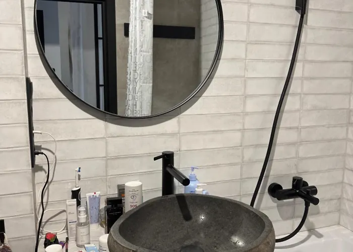 Apartman S Terrasoi Klybnui Dom Chelsea *