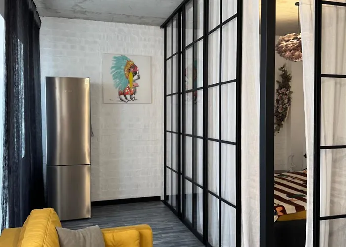 Apartman S Terrasoi Klybnui Dom Chelsea Odessza